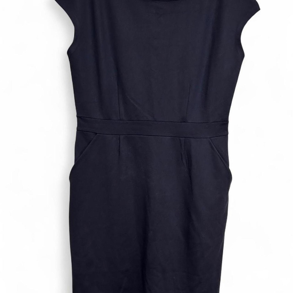 Quince NWT Ultra-Stretch Ponte Cap Sleeve Dress